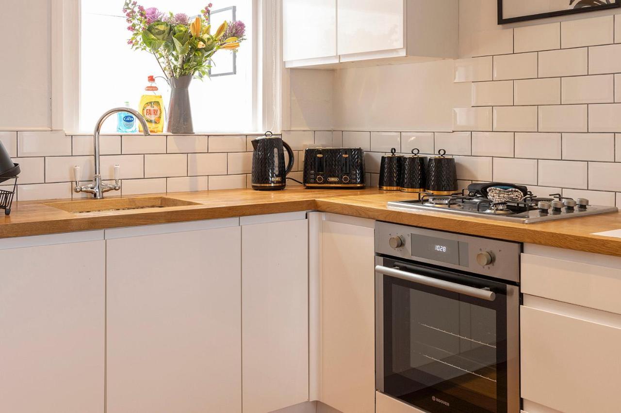 Luxe Garden House For 6 In Central Exeter Esterno foto